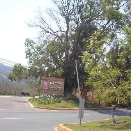 Casa De Descanso En Rancho San Diego Ixtapan De La Sal Villa Exterior photo